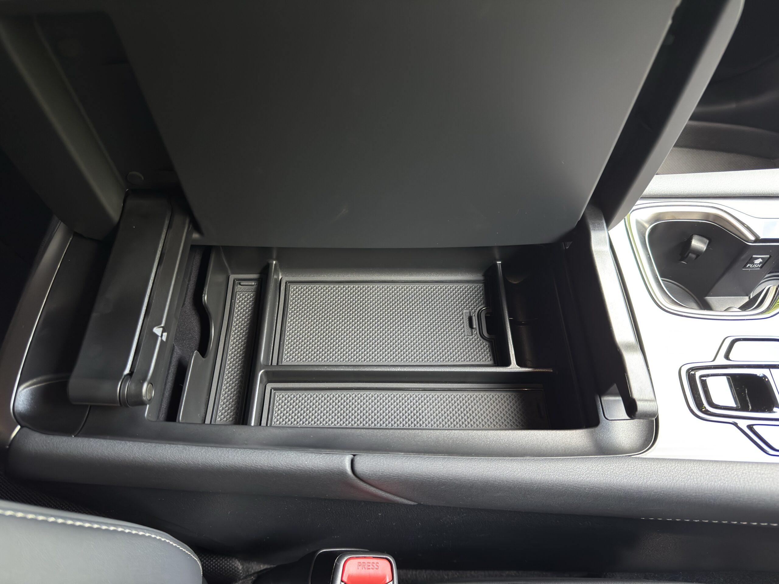 center-console-tray_TALH17_after
